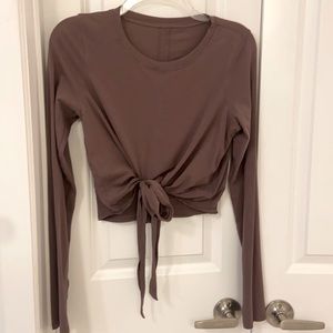 Gather and grow - Long sleeve tie front